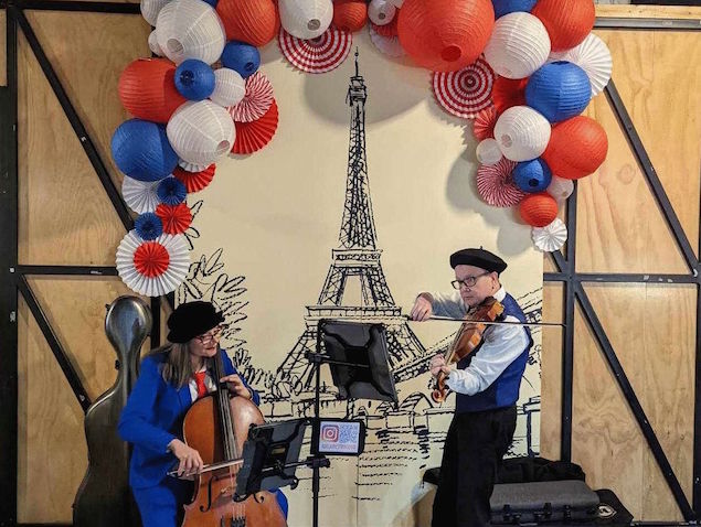 String Duo in French costume